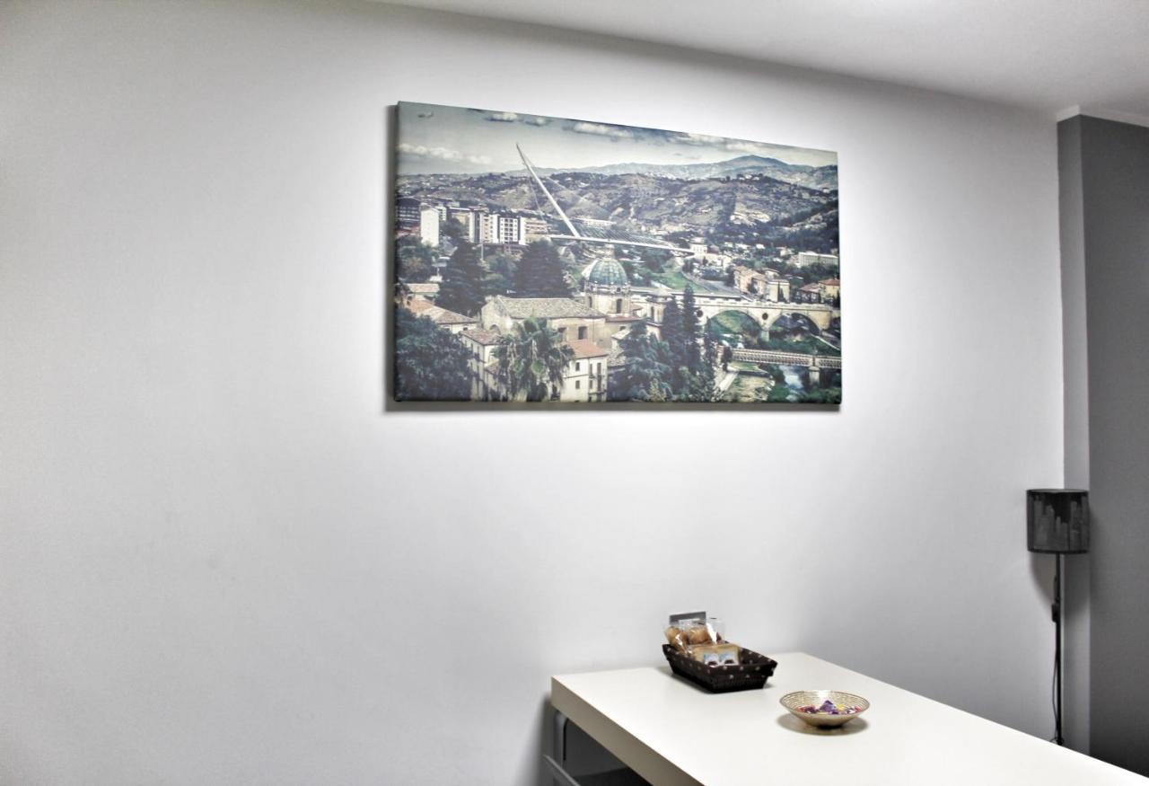 Cosenza Luxury Apartment Exterior foto